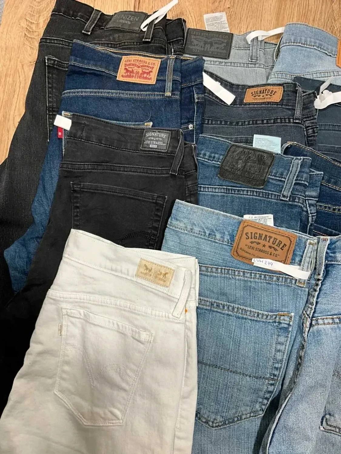 Lot 10 Jeans Levi's Diverses Coupes Tailles Assorties Vintage Multicolore – photo 3